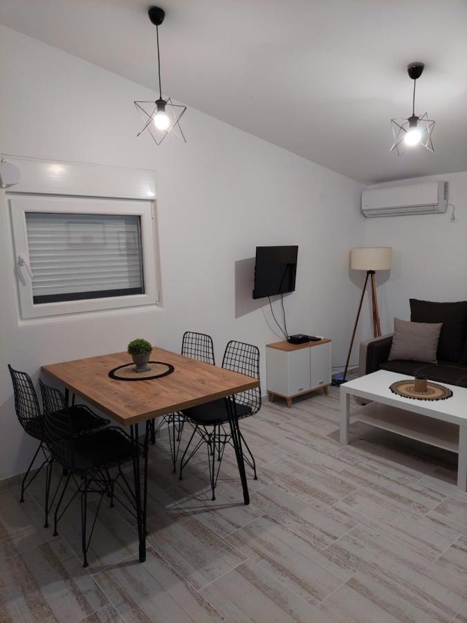 Apartmani.سوتوموري المظهر الخارجي الصورة